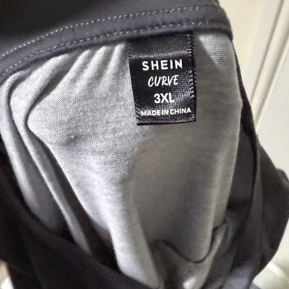 2/$15 SHEIN Curve Racer Speed Graphic Tee in Gray 3XL - Picture 4 of 5